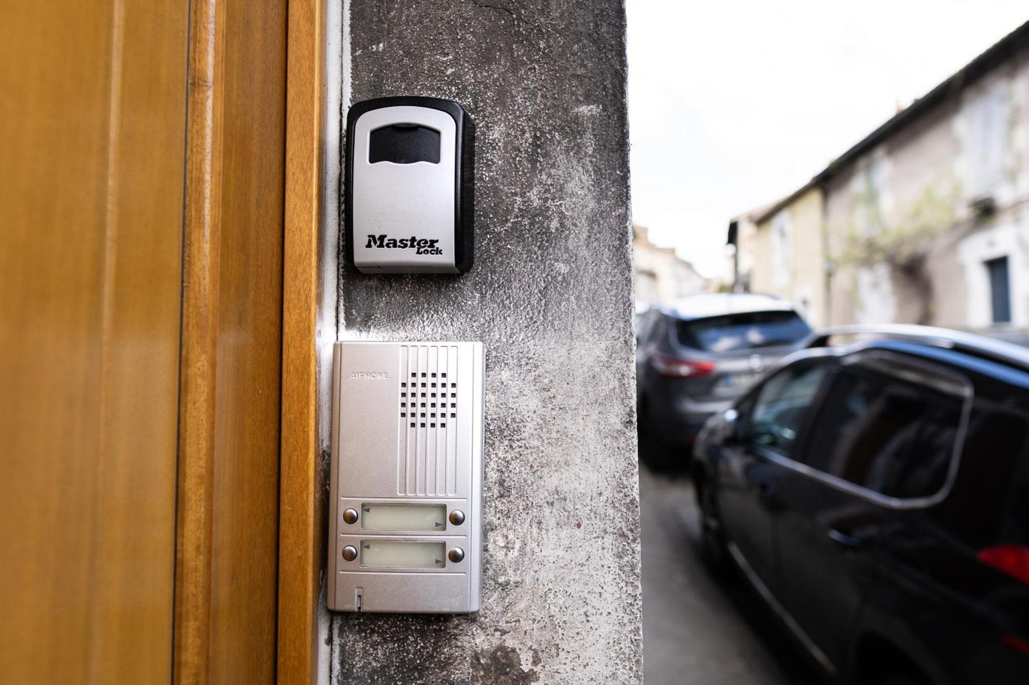 Le Charmant Accueil Viennois/T2/Wifi/Cosy/Parking ปัวติเยร์ ภายนอก รูปภาพ